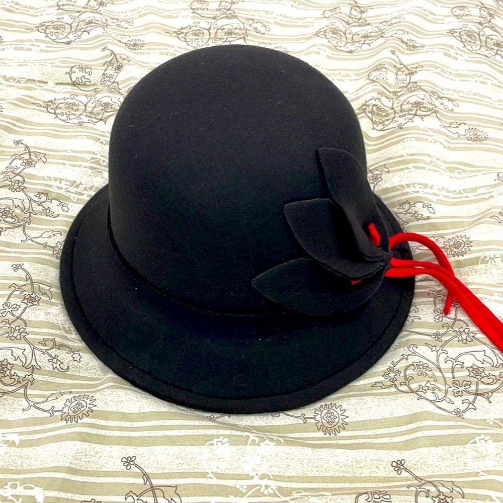 Felt Cloche Bucket Hat Vintage-Style